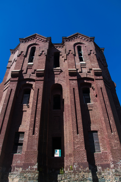 Водонапорная башня железнодорожной станции Владивосток)